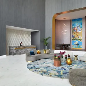 מלון Movenpick Jumeirah Village Triangle, דובאי